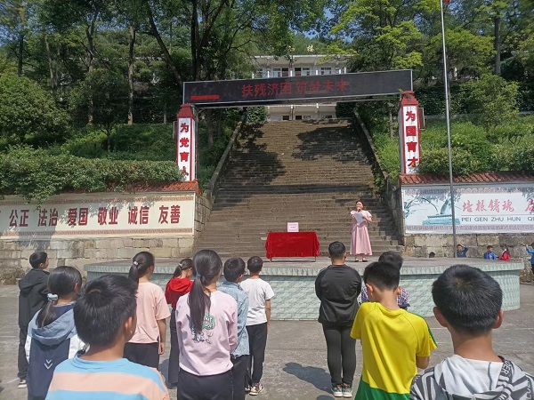 1684398701123210.jpg 8591ac3316d2a13d8ac8111f579c1d1.jpg