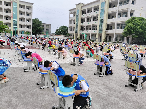 1684467577902693.png 图片2.png