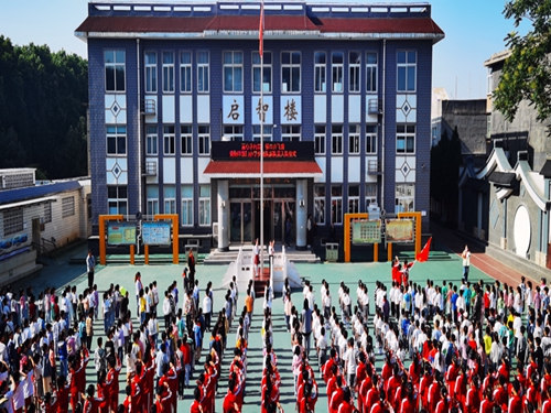 1684846698535987.jpg 2b7c2d8ca4f4c4cd1545189852f405e.jpg