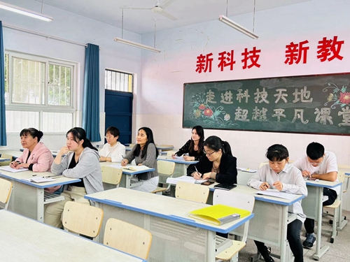 1685411941562739.jpg 2.jpg