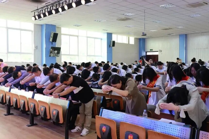 1685419739248173.jpg 640 (1).jpg