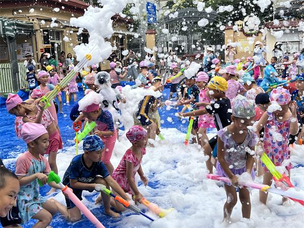 1685527827541905.jpg 5月30日开展“水悦童年 嗨玩六一”庆祝活动1.jpg