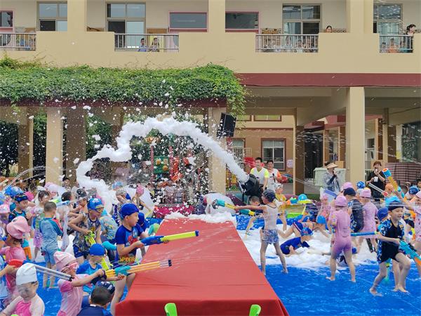 1685527856408947.jpg 5月30日开展“水悦童年 嗨玩六一”庆祝活动3.jpg
