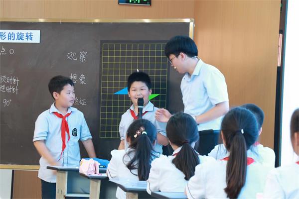 1685529642907967.jpg 2.jpg