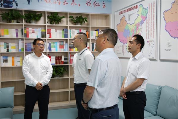 1685621781191767.jpg IMG_9143.JPG