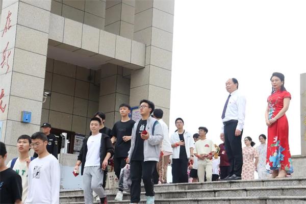 1686228363685958.jpg 640 (4).jpg