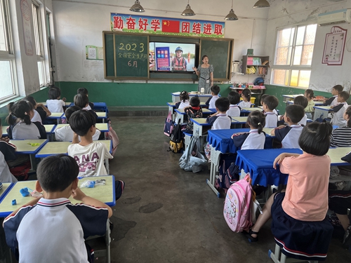 1686734242746841.jpg ebb7e6c8f6f32fab1bf9d6a9e38dd79.jpg