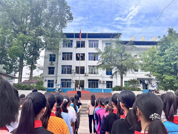 1686821165621199.jpg 444.jpg