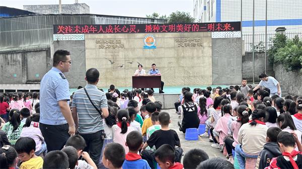 1686886801149412.jpg 592fe35ced4f015a35abce6a42862ac.jpg