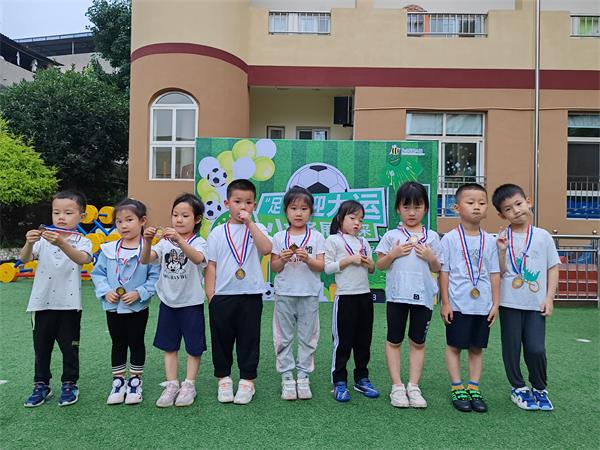 1687162194119475.png FB9B0357C72B00095687FF0D92E1F7A0.png