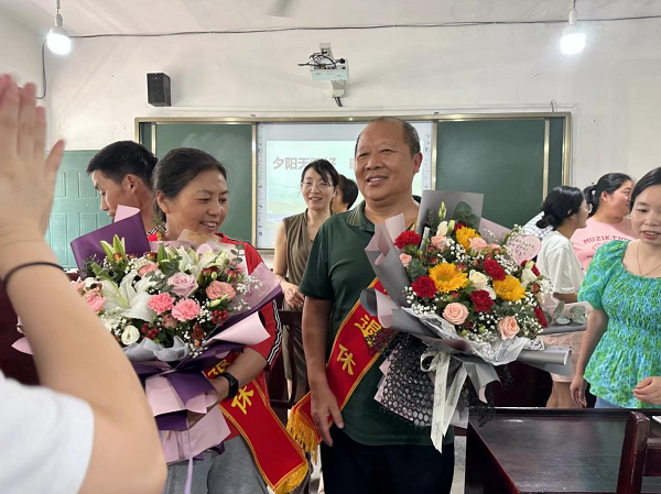 1688258125658831.png 图片1.png