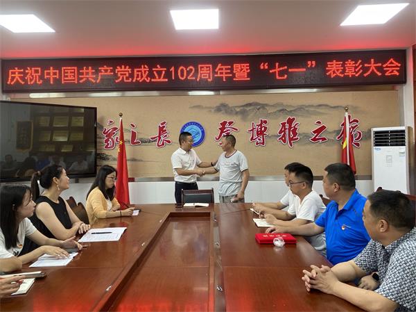 1688302332969883.jpg 3452260A6C766ABA5BD717FBCCFEED2B_proc.jpg