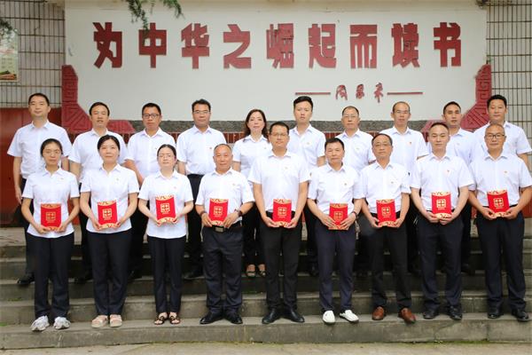 1688302746241652.jpg IMG_1447.JPG