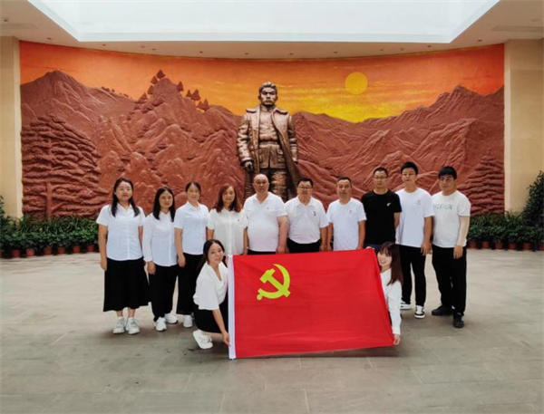 1688564387106880.png 图片1.png