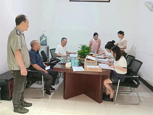 1689045533985059.jpg 1、东坡区普惠幼儿园检查验收组在太和联盟幼儿园检查验收。.jpg