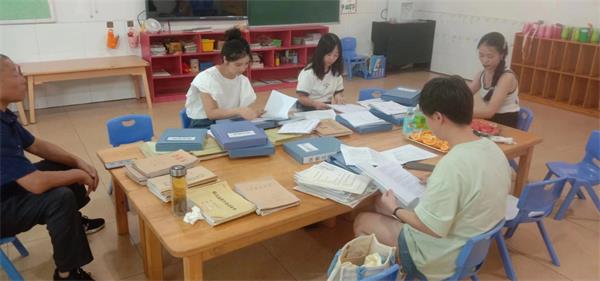 1689045590789748.jpg 5、东坡区普惠幼儿园检查验收组在太和育阳幼儿园检查验收。.jpg