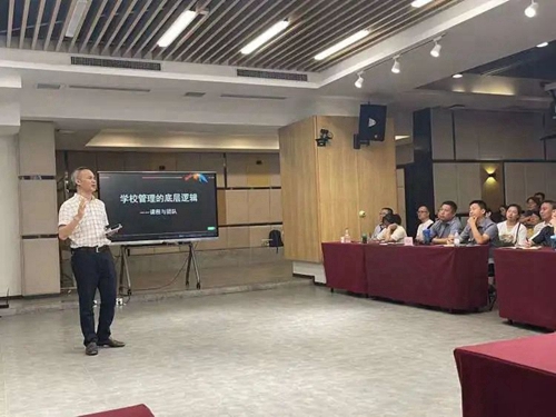 1689645819254828.jpg 33.jpg