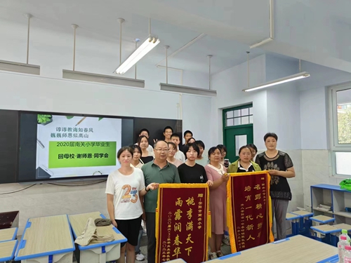 1690245667101886.jpg 1.jpg