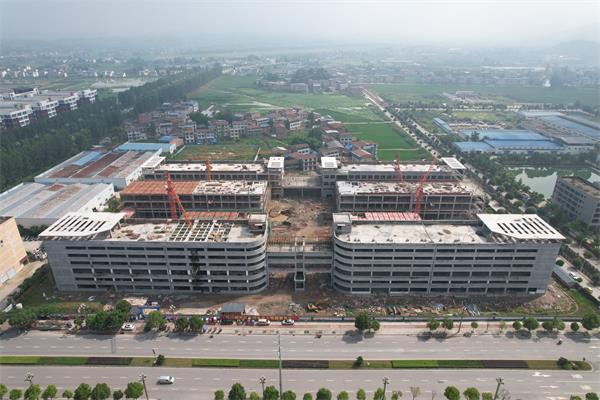 1691044443759423.jpg 信连二期建设场面_proc.jpg