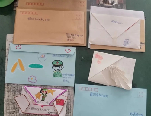 1691281781337888.jpg 640.jpg