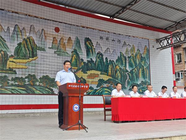 1692875458551635.jpg 蒲小伟副校长_proc.jpg