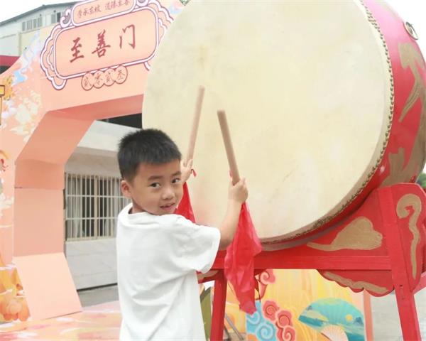 1693101716572001.jpg 击鼓明志.jpg