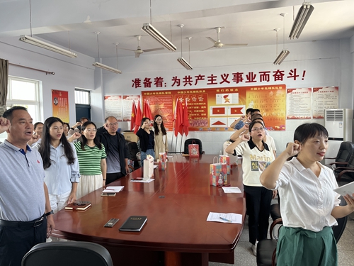 1693279915548594.jpg 9b4e47f0593b6e5a9f942b374d6555b.jpg