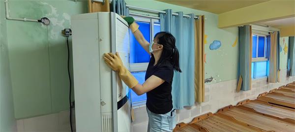 1693388368928331.jpg 卫生消毒准备.jpg