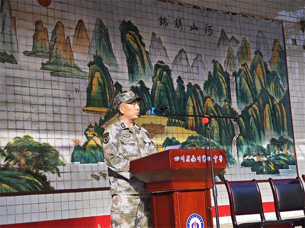 1693394106649195.jpg 教官讲话_proc.jpg