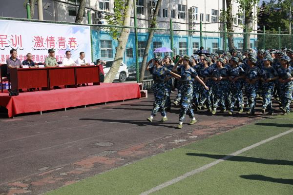 1693484323329118.jpg 方阵表演2_proc.jpg