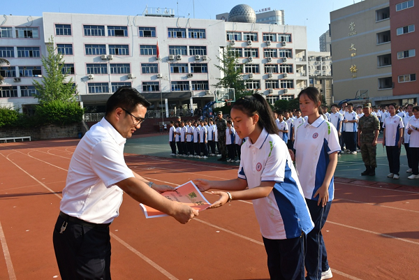 1693621410298785.png 图片2.png