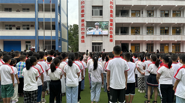 1693645565451209.png 图片2.png