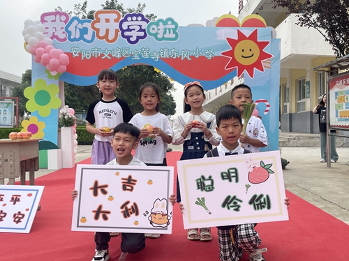 1693883913610032.jpg 810fa47009b61d610109f9571a01f3b.jpg