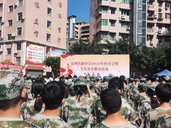 1693984014426335.jpg b36f48bcc75b0f2e6d8c3d42c1622a8_proc.jpg