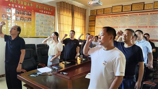 1694006354739016.jpg 4d5d510037ca0e15a1af6ec21aec8eb.jpg