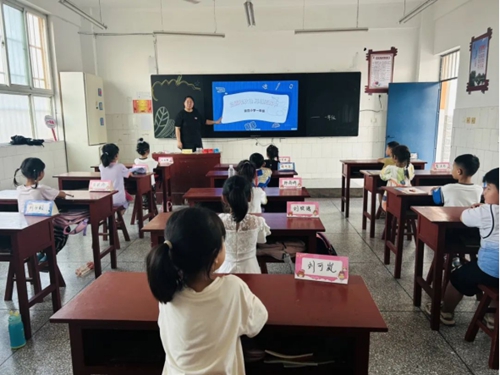 1694072389852572.jpg 9a7bf6cbd8e4aa04d046c048eec733d.jpg