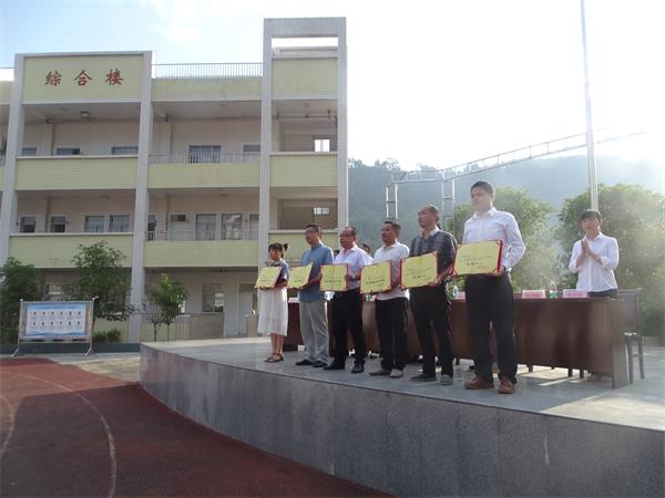 1694082878298498.jpg DSC07409.jpg