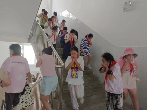 1694161173565507.jpg 2.jpg