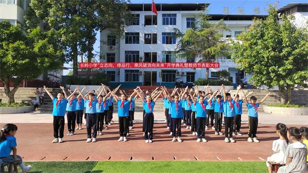 1694165702987107.jpg 0faf39f3cc1182b3129bfcc93103e86c_proc.jpg