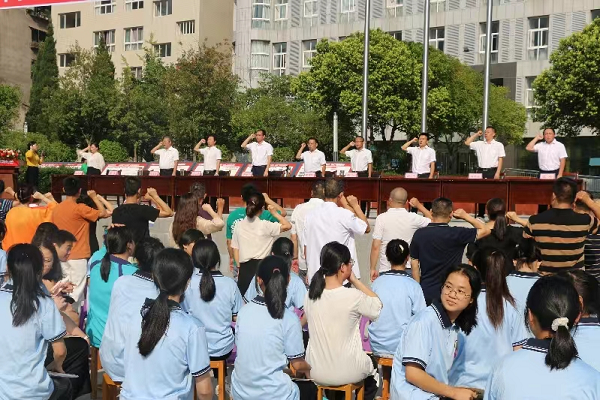 1694219552301953.png 图片7.png