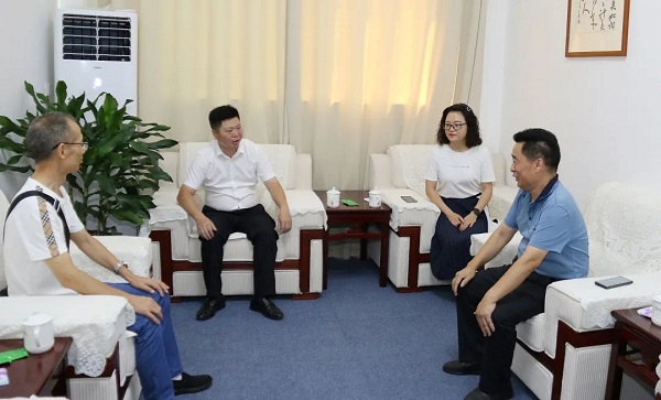 1694340752215669.jpg 640.jpg