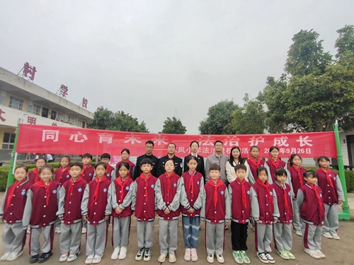 1695860255377561.jpg 1.jpg