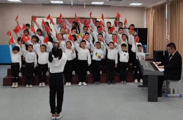 1695881045946483.jpg 合唱4.jpg