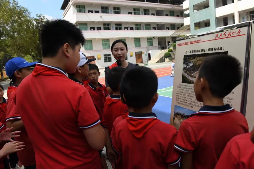 1695960506568131.png 图片2.png