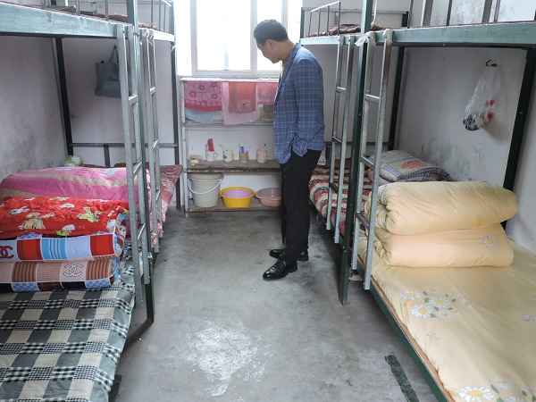 1697705500175488.jpg 2.jpg