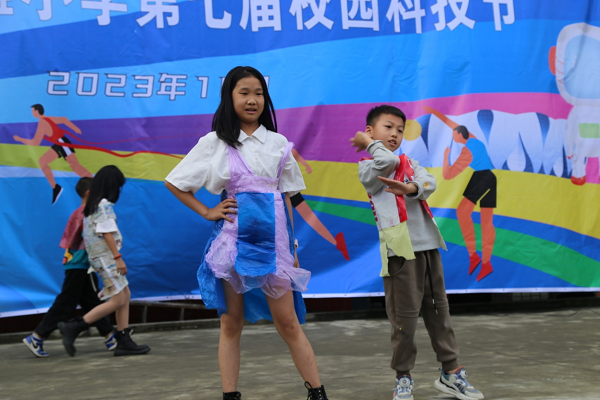 1697791040295662.png 图片4.png