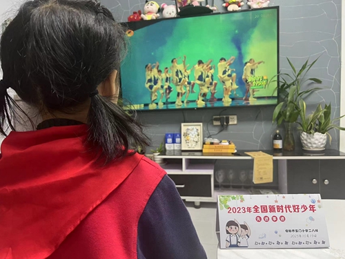 1698045437286568.jpg fc8e434965bf115bee7d4b8b3016565.jpg