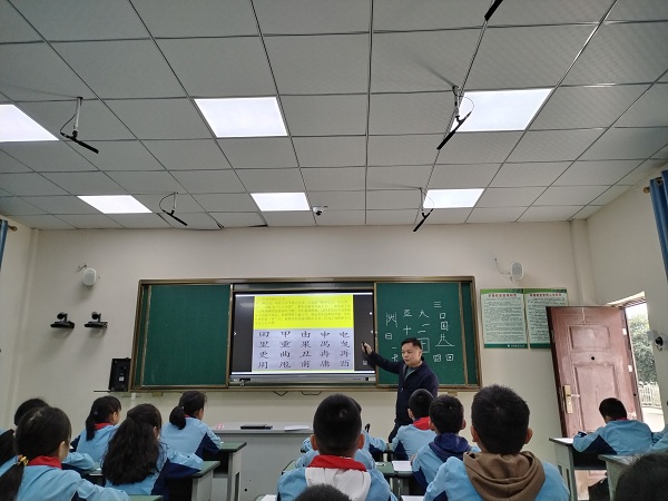 1698149066645377.jpg 2.jpg