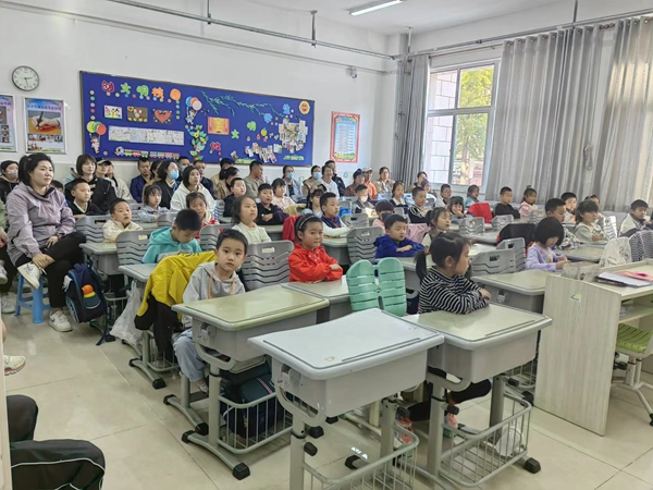 1698301426930995.jpg 1.1课堂1.jpg