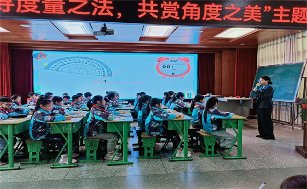 1699459965846709.png 图片1.png